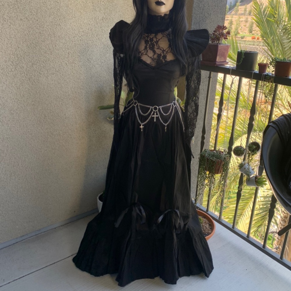 Ultra Rare Lip Service Dress - Picture 1 of 4
